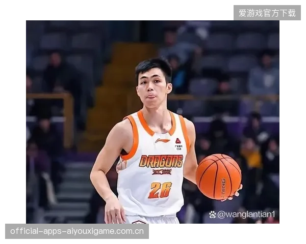 篮球总经理灵活操作，成功翻新球队阵容——打造冠军梦想的秘密武器